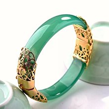 天然玉髓手鐲-B0876- 寬14.2mm厚7.5mm 內徑56.2mm約17.8圍 ♥️特價600元 歷史價格詳細信息