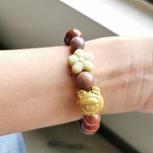 天然彩虹漸變黑美人碧璽多圈手鍊，繞手四圈福利價，尺寸3.6mm，賣出非假不退。 歷史價格詳細信息