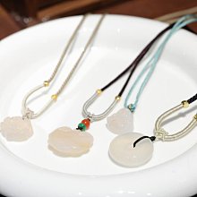 天然漢白玉蓮花墜毛衣鍊 6+ 歷史價格詳細信息