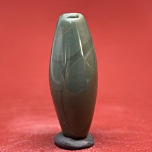綠雞肝瑪瑙圣物夾，1800-2200年，健陀羅時期，塔克西拉 歷史價格詳細信息