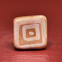 二期蝕花瑪瑙線珠 (4) 歷史價格詳細信息