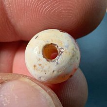 一顆瑪瑙的管子，尺寸2.9*0.5，沒有任何毛病，一物一圖標17678 歷史價格詳細信息