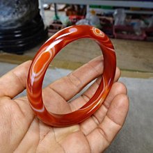 《藍晶寶石玉石特賣→〈手鐲系列〉→天然清透紅虎皮牛奶玉髓超厚寬版手鐲→W782 歷史價格詳細信息