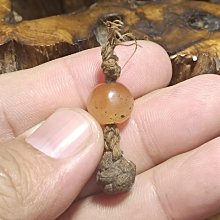 一顆瑪瑙的管子，尺寸2.9*0.5，沒有任何毛病，一物一圖標17678 歷史價格詳細信息