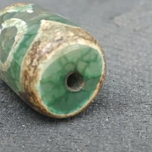瑪瑙珠子14顆，有一顆是天河石的，蠶絲瑪瑙原石一顆，瑪瑙戒面 歷史價格詳細信息