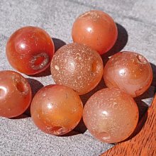 遼金老瑪瑙珠子老料紅瑪瑙珠子一顆老唐球項鍊鎖骨鍊吊墜背云手串 歷史價格詳細信息