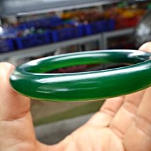 《藍晶寶石玉石特賣區》→〈圓球系列 〉→天然清透飄花金黃藍田玉拋亮圓球（180克）→W1750 歷史價格詳細信息