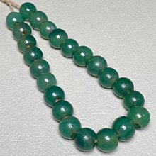 老瑪瑙珠孑10枚，翁仲形象，尺寸2.1x1.4CM，可做手串，包漿厚重，老熟。（二手貨不退 歷史價格詳細信息
