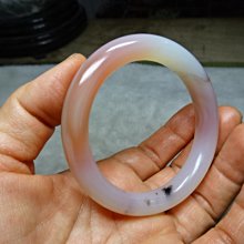 《藍晶寶石玉石特賣→〈手鐲系列〉→天然清透紅虎皮牛奶玉髓超厚寬版手鐲→W782 歷史價格詳細信息