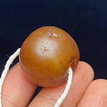 天珠  藏傳纏絲瑪瑙天珠   珠子老氣感十足，風化細膩，風化20427 歷史價格詳細信息