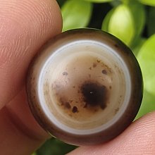 天珠纏絲瑪瑙老天珠 珠子老氣感十足，包漿醇厚，風化細膩，孔道20348 歷史價格詳細信息