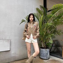 Leann代購~24新款老花復古郵差包時尚百搭單肩斜挎包大容量女包 隔層多 24*17cm 配盒 歷史價格詳細信息