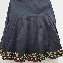 手工刺繡長尾珍珠別針/胸針 - 小紅帽大野狼小木屋可愛樹 歷史價格詳細信息