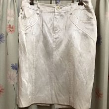 c牌盒裝女士短款錢包零錢袋拉鏈錢夾多卡雙鈔位復古皮夾 歷史價格詳細信息