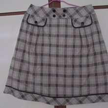 【IRIS】木紋頂天立地窗框伸縮曬衣架 MWW-190N(摺疊 衣帽架 室內伸縮桿 晾曬架 晾衣架 掛衣架) 歷史價格詳細信息