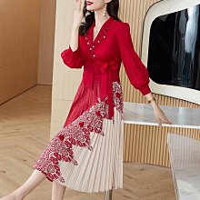 2024新款新款褶皺月牙包三合一鉚釘機車包 油蠟皮腋下包女斜跨熱銷 明星大牌同款包包 歷史價格詳細信息