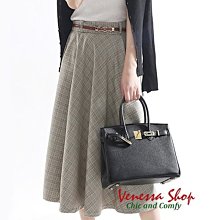 VENESSA~ SD 優雅小香風 經典雙排扣 閃亮手工珠片 小格紋夾花羊毛呢 俐落短版 圓領毛呢小外套 兩色 (G1239) 歷史價格詳細信息