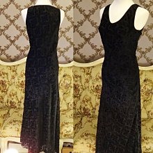 【出清價】近新 Kenzo 高田賢三設計師品牌，杜鵑花深紫紅色 6、7分休閒褲，有彈性，無內裡內有加強車邊。尺寸 38碼 迪奧 夏姿 三宅一生 Maxmara 歷史價格詳細信息