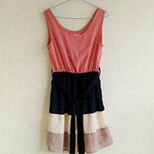 轉賣 衣喆服飾 韓版寬鬆大尺碼連身衣 灰色 歷史價格詳細信息