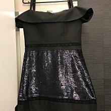 荷雅婷設計師。白色點點銀蔥線條雪紡紗精緻蕾絲黑色不規則蛋糕裙 歷史價格詳細信息