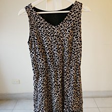 轉賣洋裝-咖2XL 歷史價格詳細信息