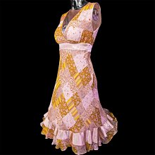 英國設計師品牌 Olivia Burton 奧利維亞 伯頓銀色米蘭編織錶帶 深綠色珍珠貝殼錶面 雅緻女款腕錶 30mm 歷史價格詳細信息