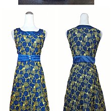 都會名牌~【SCOTTISH HOUSE】黑色學院風蛋糕短裙~HS-5 歷史價格詳細信息