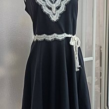 黑色蕾絲洋裝 貼身辣妹服 歷史價格詳細信息