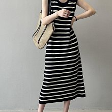 Black Market (預購)秋季新品~法式復古百褶褶皺高腰A字中長版傘裙半身裙 歷史價格詳細信息