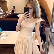 法式小飛袖白色碎花吊帶連衣裙子女夏季小個子初戀少女感小眾長裙 歷史價格詳細信息