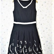 轉賣洋裝-咖2XL 歷史價格詳細信息