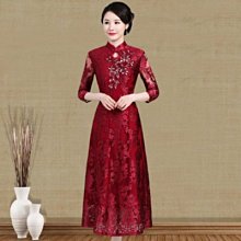 媽媽禮服 改良旗袍禮服 春秋季新式絲絨改良戴旗袍禮服 中年女長款氣質媽媽裝 婚宴聚會禮服裝 端莊大氣典雅時尚大尺~躍野好物~ 歷史價格詳細信息
