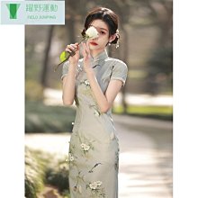 日本青山洋服 SWITCH BACK 長袖襯衫 白底細藍條紋 尺寸42-82 歷史價格詳細信息