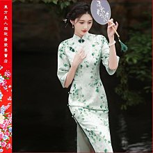 超巨型 早期 仿奶油玻璃  . 特殊 奶油白色 壓克力電傘 歷史價格詳細信息