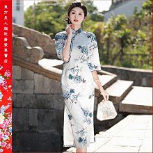 超巨型 早期 仿奶油玻璃  . 特殊 奶油白色 壓克力電傘 歷史價格詳細信息