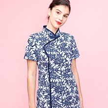 !中國藍Anewei藍染小花胸針 髮夾（附草編包裝盒） 歷史價格詳細信息