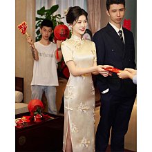 旗袍新中式香檳色訂婚禮服裙2024新款敬酒服掛脖衣服一字肩小個子旗袍 歷史價格詳細信息