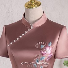 旗袍新娘喜婆婆婚宴裝旗袍晚禮服裙2024新款年輕結婚媽媽婚禮喜服高貴 歷史價格詳細信息