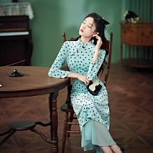 新中式植絨玫瑰花金屬髮簪   緻流蘇髮釵  漢新娘盤髮簪子  古風頭飾  露天市集  全臺最大的網路購物市集 歷史價格詳細信息