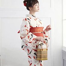 正裝傳統長袖和服改良少女攝影寫真 歷史價格詳細信息