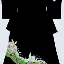 日本和服黑留袖-有比翼-柏家紋-群松柄-東京都町田市丸昌衣裳店製 JA-B-557 歷史價格詳細信息