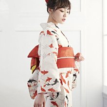 正裝傳統長袖和服改良少女攝影寫真 歷史價格詳細信息