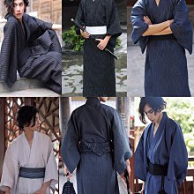 真品日本男士和服袍 黑色 有家徽 有裡布 收藏品 角色扮演 KIMONO 後背長137公分 歷史價格詳細信息