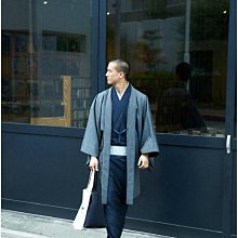 正裝傳統長袖和服改良少女攝影寫真 歷史價格詳細信息