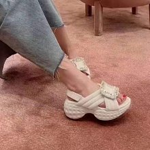 【折扣預購】24春夏正品BURBERRY GIANT CHECK經典米色格紋喀什米爾羊絨圍巾 流蘇羊毛8056850 歷史價格詳細信息