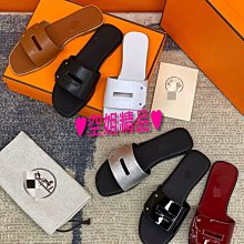 ♥空姐精品♥新品 S*F 款 原版銅扣 粗跟 方頭 高跟鞋 中跟鞋 婚鞋 OL 上班鞋 歷史價格詳細信息