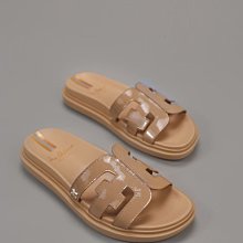 全牛皮貓造型零錢包:拉鍊開口約9.5CMx8.5cm(桌長抽）8.5成新 歷史價格詳細信息