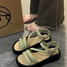 涼鞋女2023夏季新款一字帶粗跟超火仙女風平底大尺碼女鞋41一43 歷史價格詳細信息