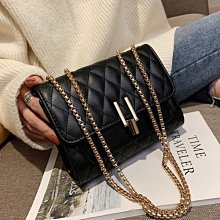 【ZUCCA】方塊金屬圓頭平底鞋-z6717lc-駝 歷史價格詳細信息