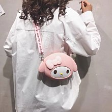 KITTY 美樂蒂 手機包 觸控包 側背包 斜背包 零錢包 收納包 透明包 鑰匙包 正版授權 創意生日禮物 歷史價格詳細信息